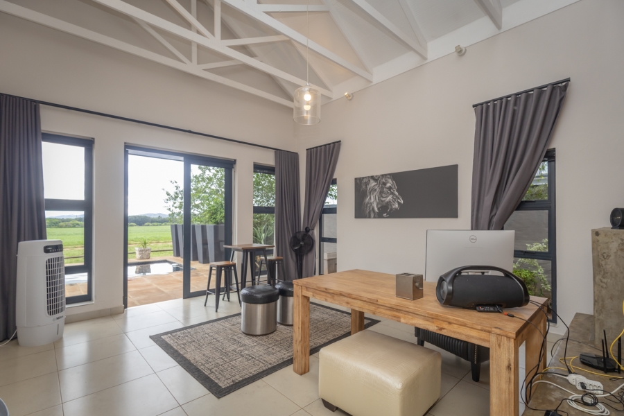 4 Bedroom Property for Sale in The Coves North West